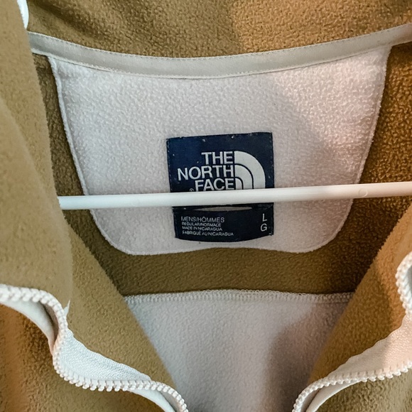 North face pullover - Picture 2 of 3